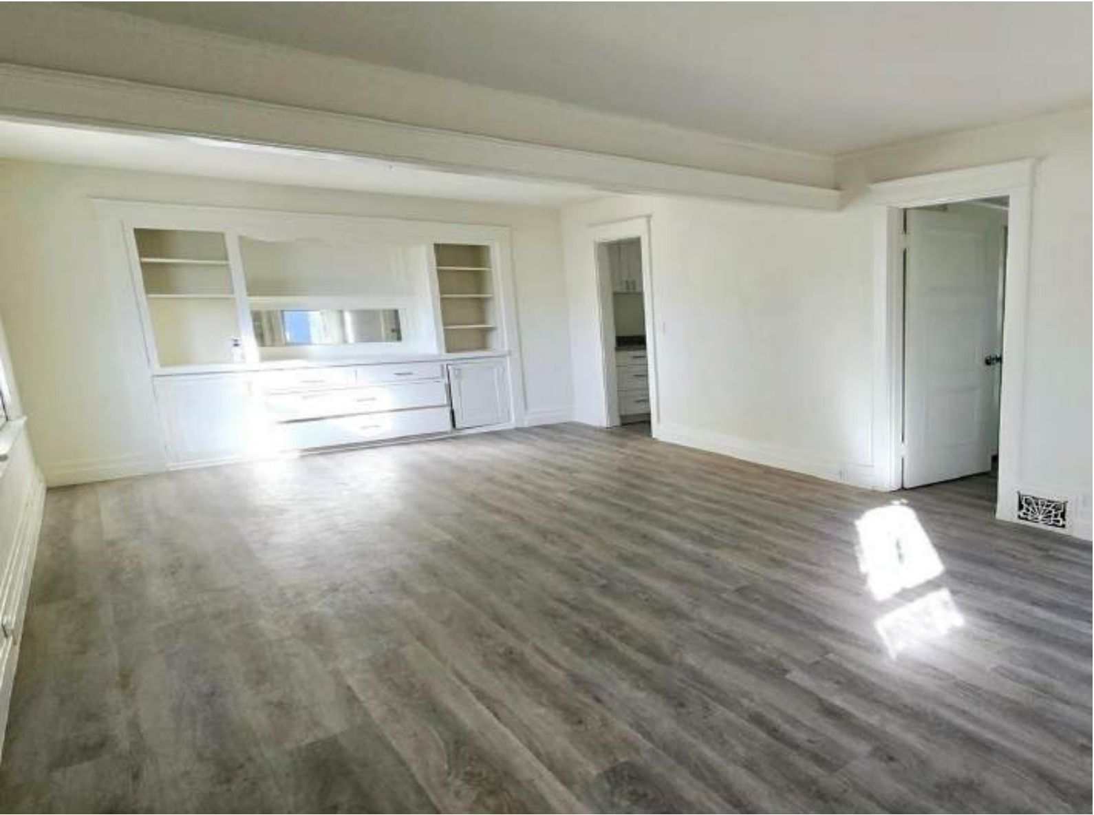 Pine Apartments